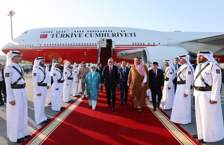Son Dakika...Cumhurbaşkanı Erdoğan, Katar Emiri Al Shani ile görüştü