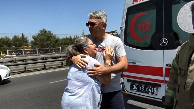 Kaza yerine gelip kızını yaralı gören anne bayıldı