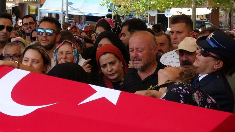 6 aylık polis memuru Melikenin kahreden ölümü Acılı annenin feryadı yürekleri dağladı