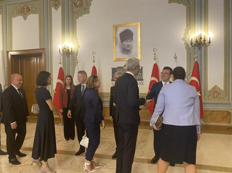30 Ağustos Zafer Bayramının 101. yılı... İstanbul Valiliğinde tören