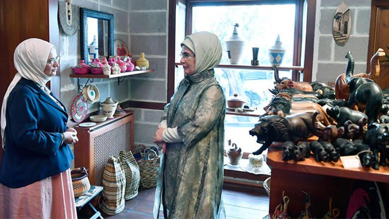 Emine Erdoğan: Tüm hayırseverlerimizi Afrika Kültür Evi’ne davet ediyorum