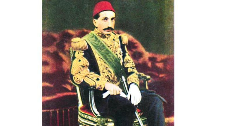 Sultan Abdülhamid’in bir opera tutkunu olarak portresi