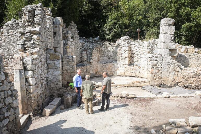 Olimpos’taki tarihi kent gün yüzüne çıkıyor... Bakan Ersoy: Olimposta kazı sayısı 26ya ulaşacak
