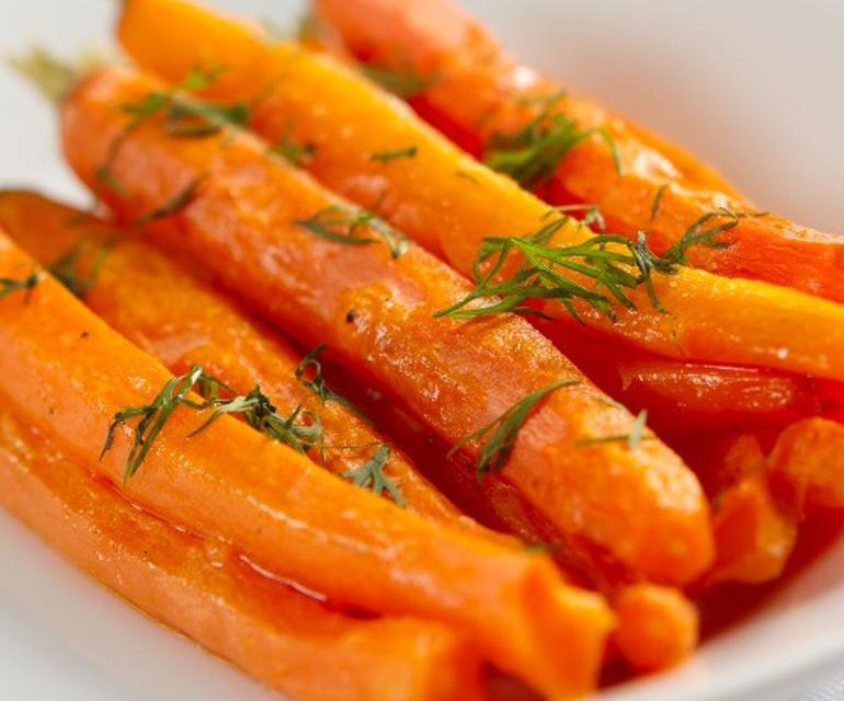 Sebzeleri çiğ tüketmek mi daha sağlıklı yoksa pişirmek mi? Pişince tüm vitamini gider inanışı doğru mu? Sebzeleri çiğ tüketmek mi daha sağlıklı yoksa pişirmek mi? Pişince tüm vitamini gider inanışı doğru mu?