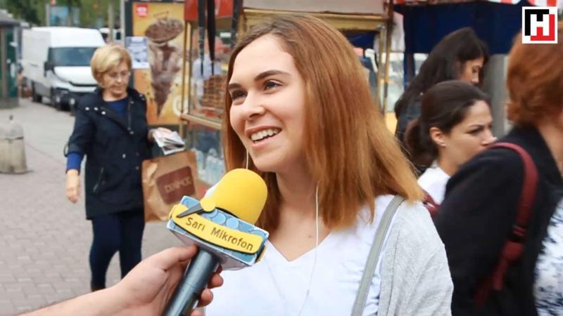 Sevgilinizin yakasında kadın saçı yakalasanız naparsınız? |Sarı Mikrofon