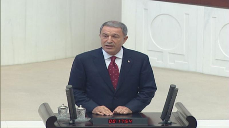 Milli Savunma Bakanı Hulusi Akar, TBMM'de yemin etti