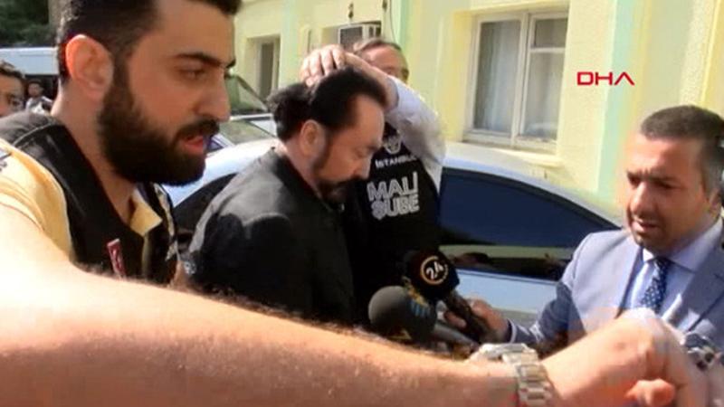 Adnan Oktar sağlık kontrolünde
