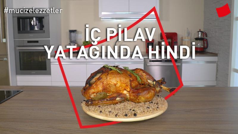 İç pilav yatağında hindi