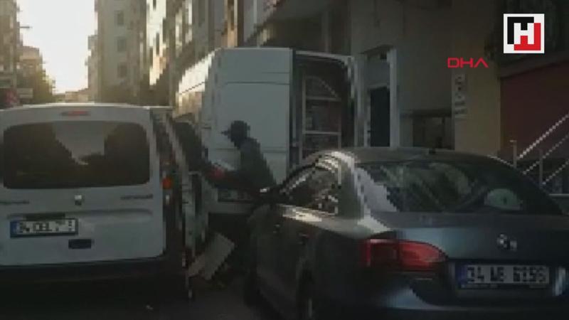 Hırsızları atılan kova, tabure ve bidon da durduramadı