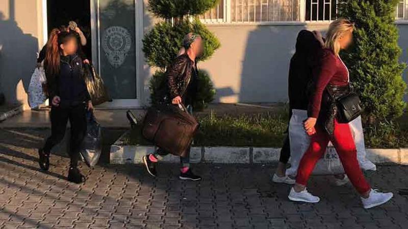 Artvin’de fuhuş operasyonu: 33 kadın sınır dışı edildi