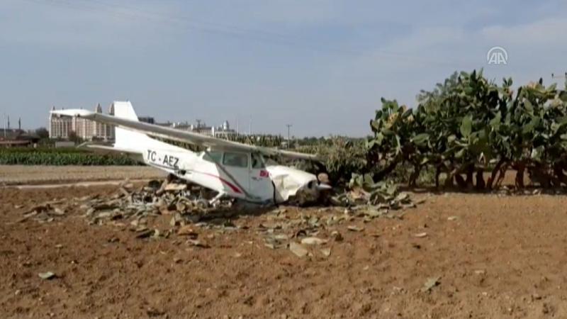 Antalya'da sivil eğitim uçağı düştü