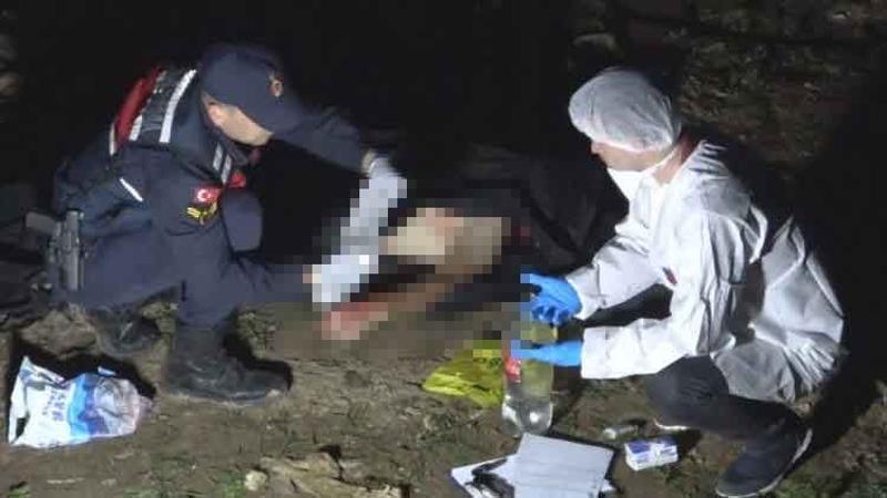 Öldürdüğü şahsı metrelerce sürükleyip ağaçlık alana sakladı