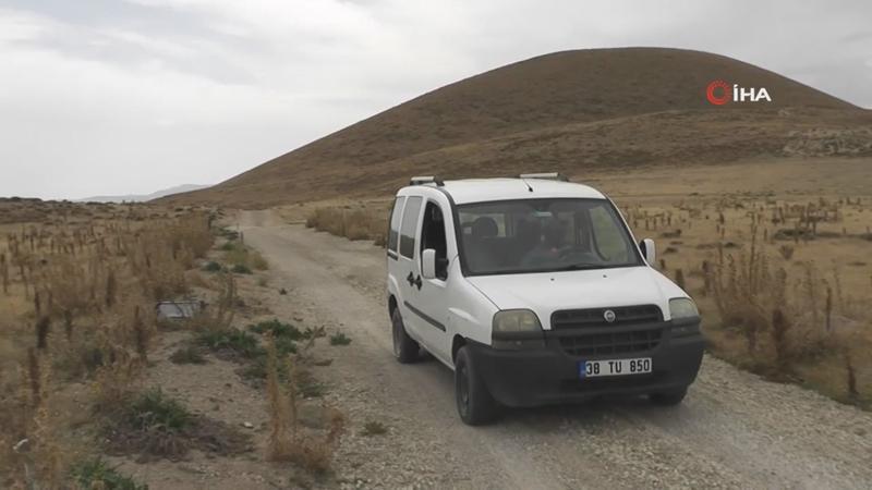 Erciyes Dağı'nda araçlar kendiliğinden rampa yukarı çıkıyor