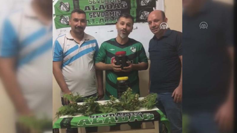 10 kilo pekmez karşılığında transfer edildi