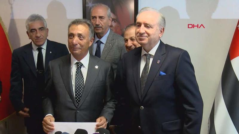 Ahmet Nur Çebi listesini teslim etti