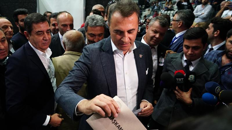 Fikret Orman oyunu kullandı; "İç çekişmeler Beşiktaş'a zarar verir"