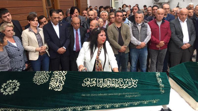Fatih'te ölü bulunan 4 kardeş son yolculuğuna uğurlandı