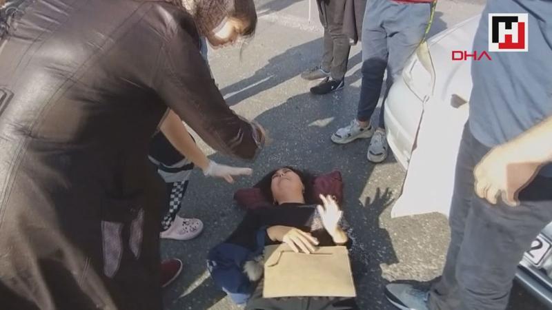 Çarptığı kadının başından ayrılmadı