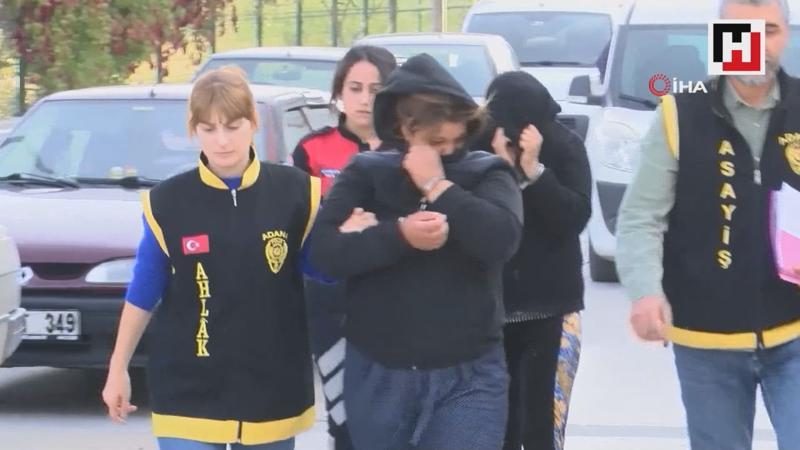 Yardım bahanesiyle bindikleri otomobilin sürücüsünü soydular