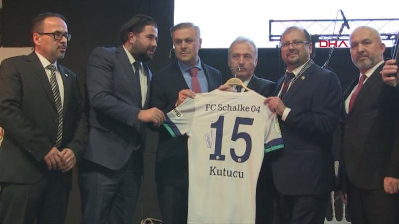 Ahmed Kutucu'nun forması açık artırmada satışa sunuldu