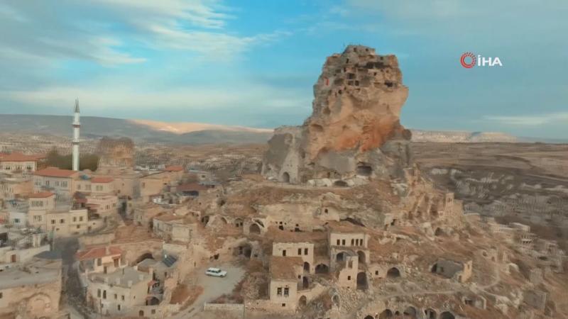 Kapadokya’da dünyanın tek doğal gökdeleni bulunuyor
