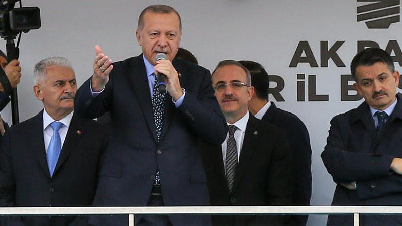 Cumhurbaşkanı Erdoğan AK Parti İzmir İl Başkanlığı’nda konuştu