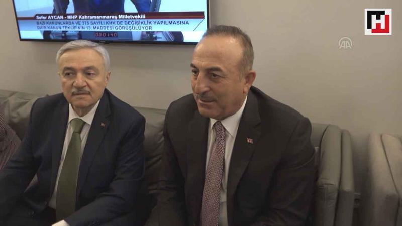 Mevlüt Çavuşoğlu'ndan Macron'a yanıt