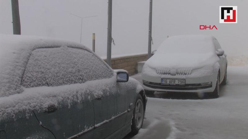 Uludağ'a mevsimin ilk karı yağdı