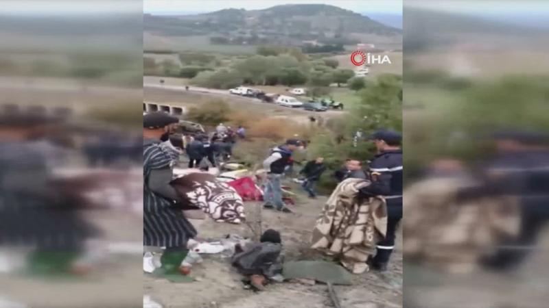 Fas'ta yolcu otobüsü devrildi: 17 ölü, 36 yaralı
