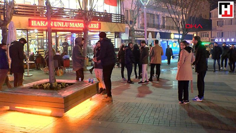 Bolu'daki 3.6'lık deprem vatandaşları sokağa döktü