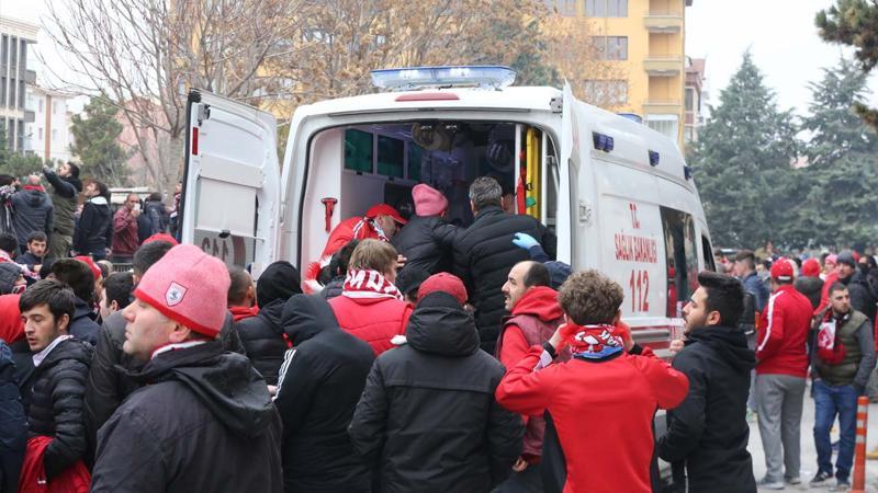 Çorum'da maç öncesi arbede çıktı