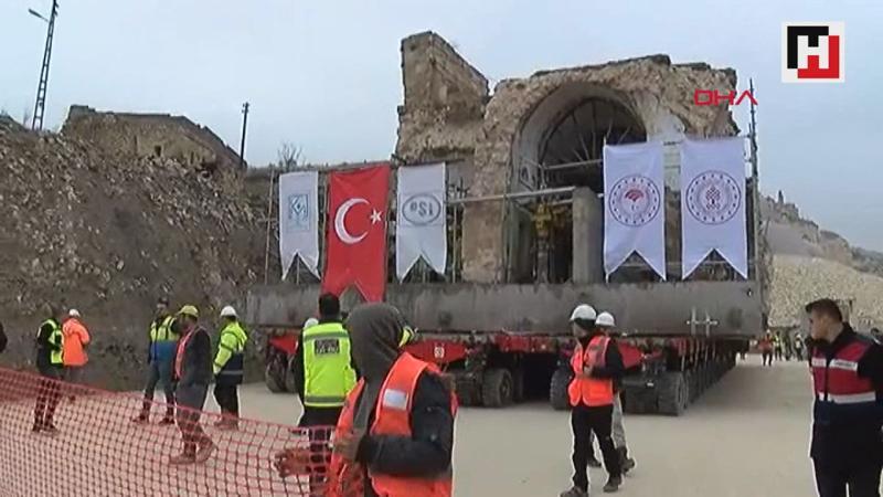 Ilısu Barajı altında kalacak olan Hasankeyf'te Er Rızık Camii taşınıyor