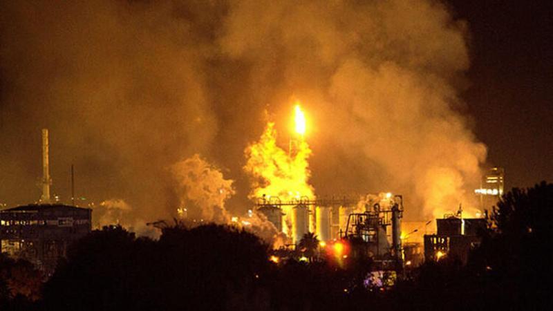 İspanya'da petrokimya tesisinde patlama