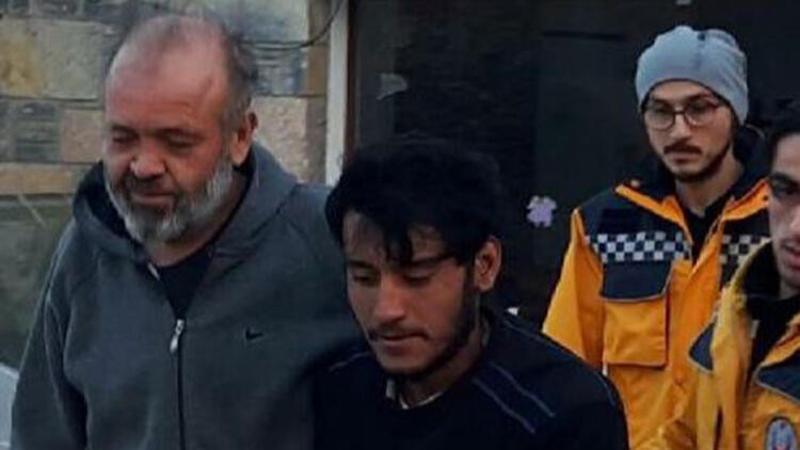 Datça'da 2 katlı binada yangın; 2 kişi hastaneye kaldırıldı