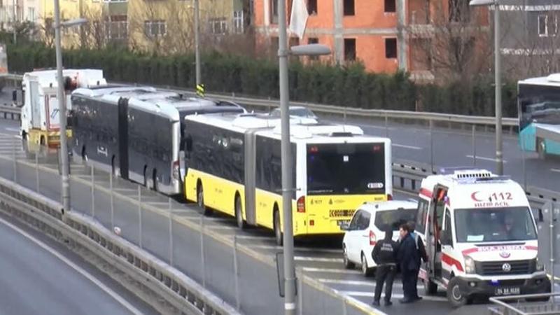 Okmeydanı'nda metrobüs kazası