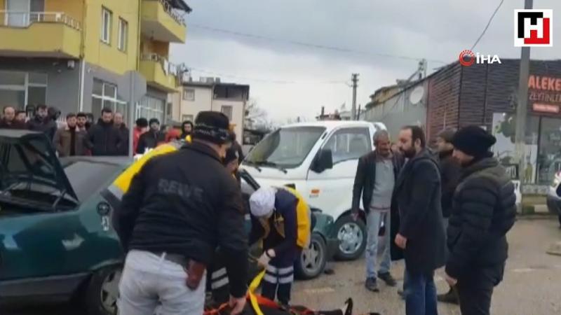 "Seviyor musun?" sorusuna olumsuz yanıt alan kadın otomobilin direksiyonunu kırdı