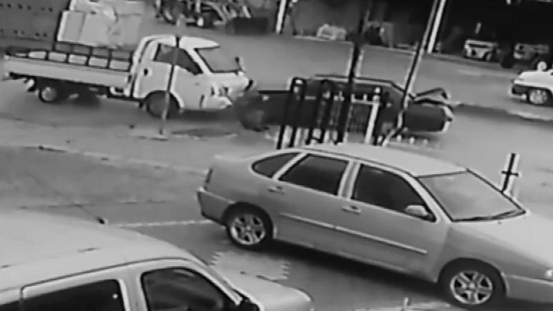 Karşılıksız aşk kazası kamerada