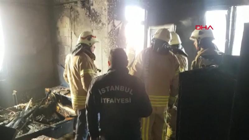 Büyükçekmece'de 4 katlı binada patlama