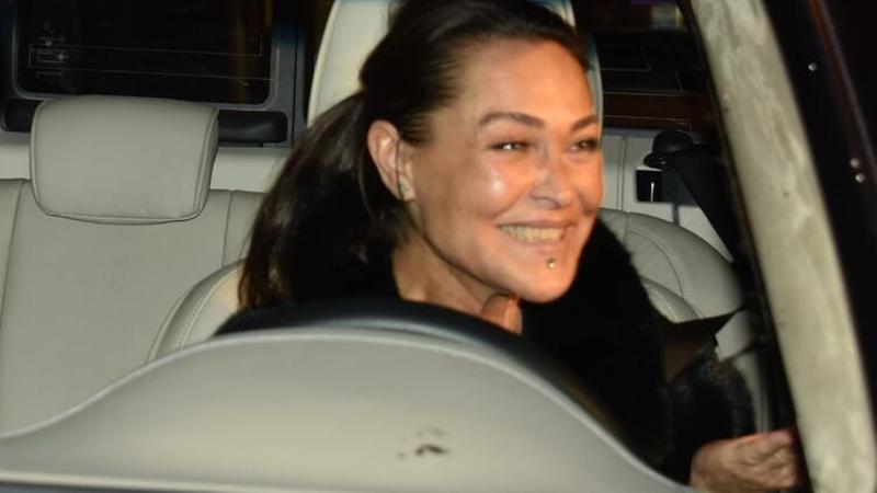 Hülya Avşar 'evlilik' iddialarına yanıt verdi