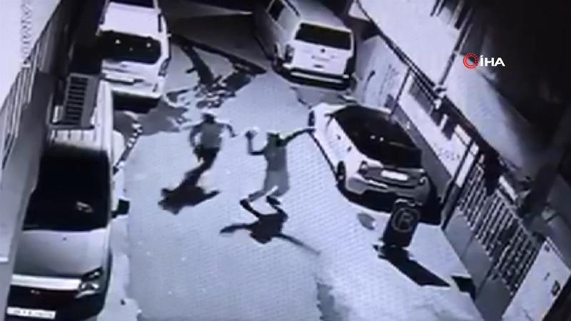 Beyoğlu’nda el yapımı patlayıcı ile saldırı