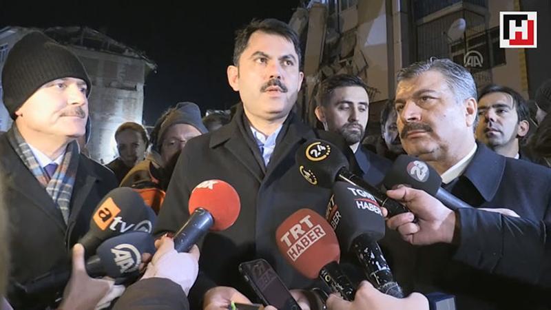 Bakanlar deprem bölgesindeki son gelişmeleri paylaştı