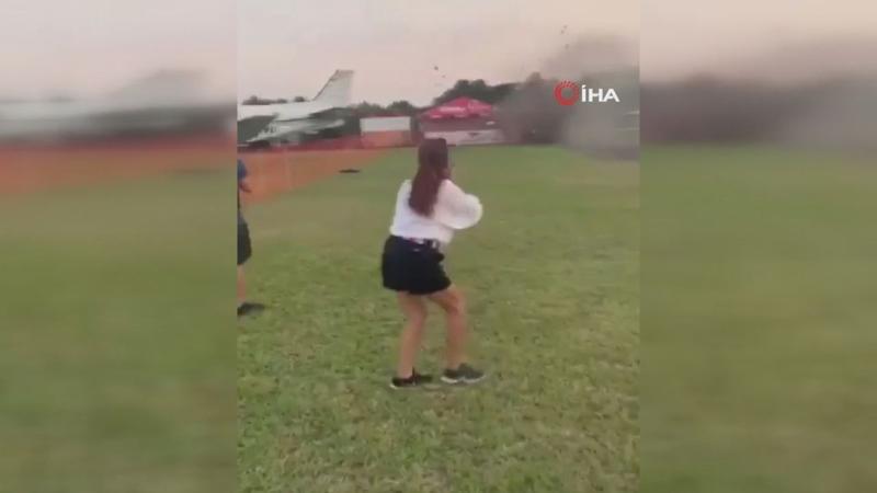 Guatemala’da akrobasi uçağı düştü: 3 ölü