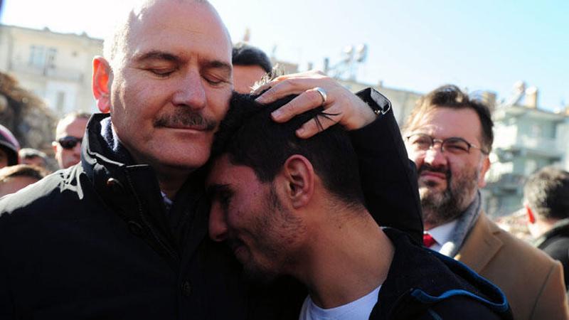 Bakan Soylu, Suriyeli Mahmut ile buluştu