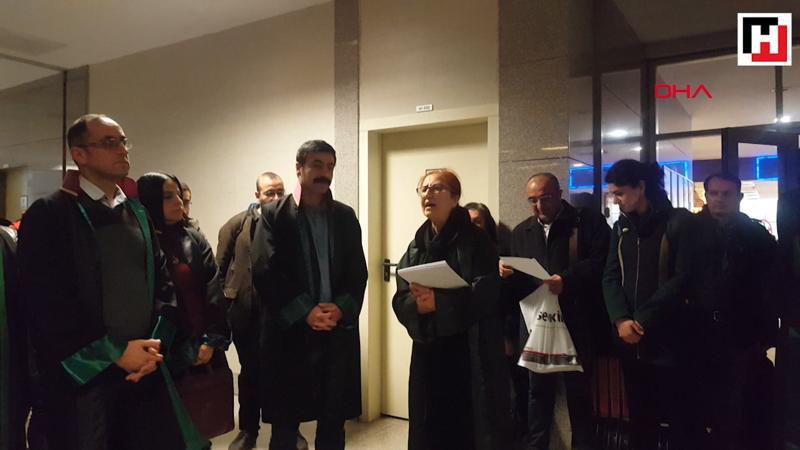Avukatların adliyelerde "çay" eylemi sürüyor
