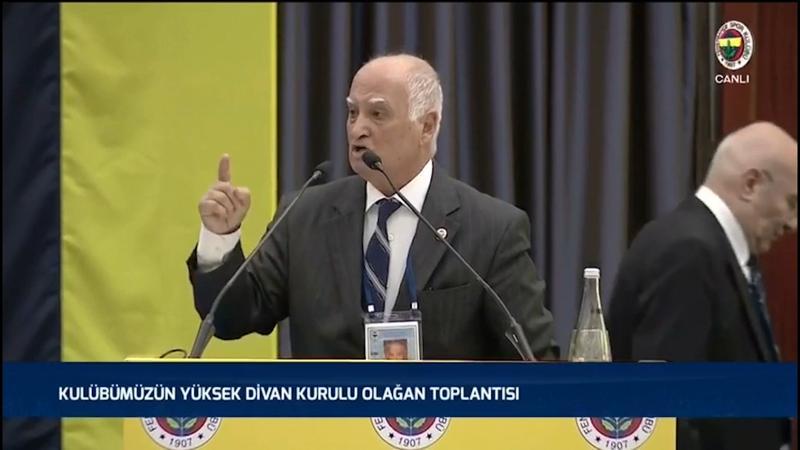 Fenerbahçe Olağan Yüksek Divan Kurulu'nda Veysel Oran kendinden geçti