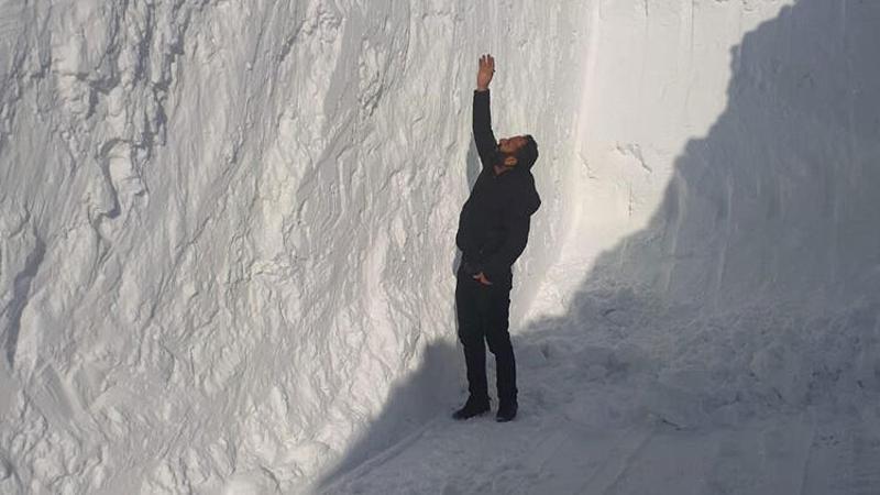 Yüksekova’da kar kalınlığı 6 metreyi aştı