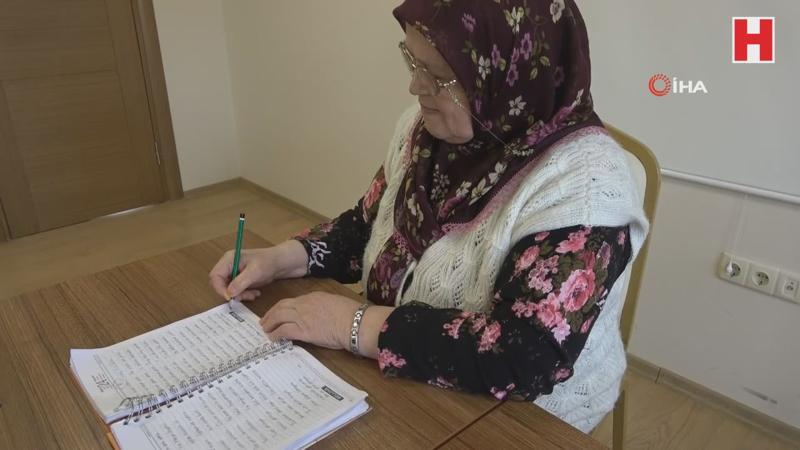 70 yaşında okuma yazma öğrendi, hayatının kitabını yazıyor