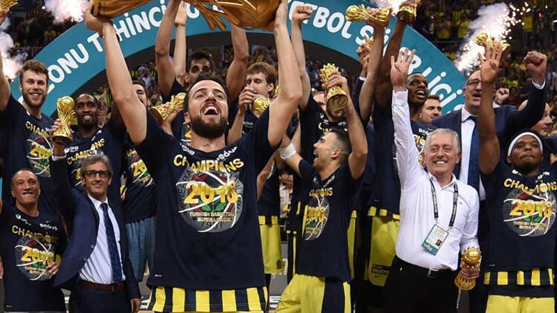 Scottie Wilbekin gerilimi Selim Ayan'ı işinden etti