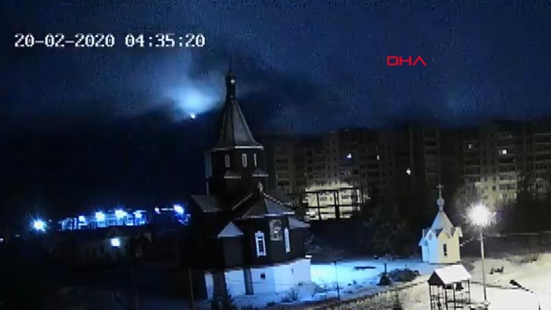 Rusya'da meteor düşme anı kamerada