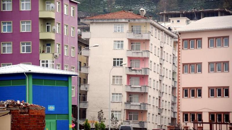 Rize'nin 'Pisa' kuleleri